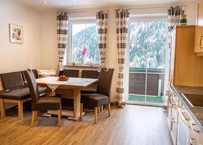 Waldhauser Konukevi Rennweg am Katschberg