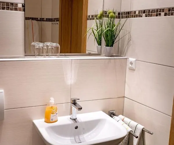 Konukevi Waldhauser 3*